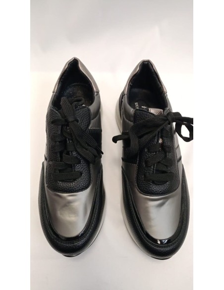 ZAPATILLA NEGRA
